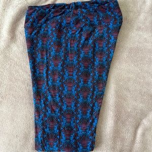 LuLaRoe one size red and blue leggings